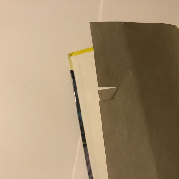 Nancy Drew Book - Picture 6 of 6